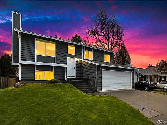 5th image of 3602 52nd Ave NE