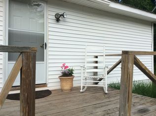 520 Mill Village Rd S, Goshen, NH 03752