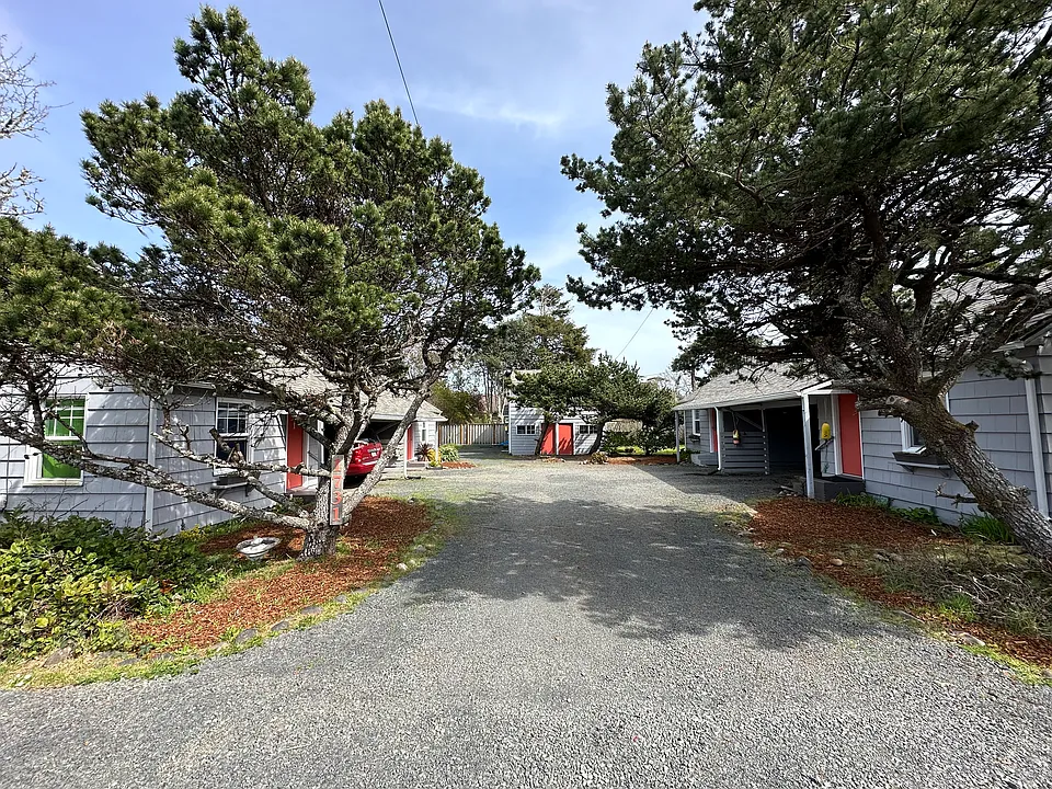 1731 S Downing St #3