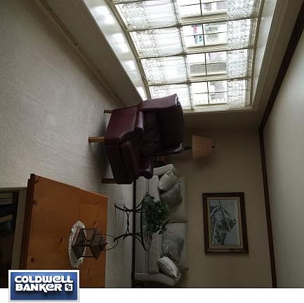 Living Room w/Lg Bow Window