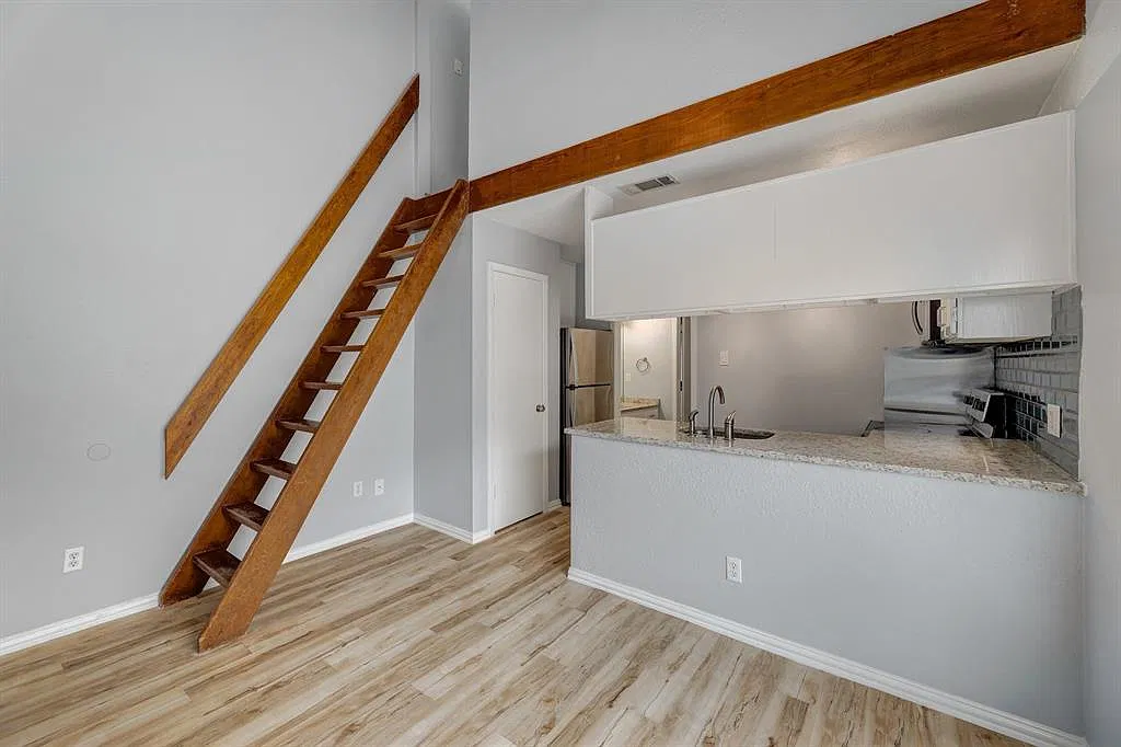 2815 Rio Grande St Apt 207 — Photo 4