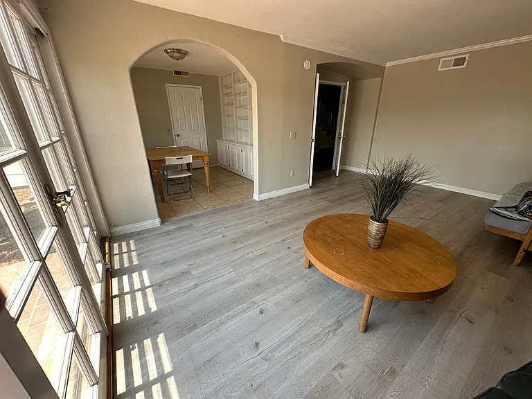 370 W Campus View Dr — Photo 23
