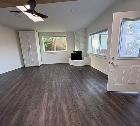 3rd image of 31518 Egan Rd