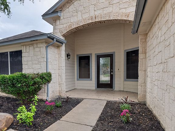 3rd image of 1640 Sunstone Cir