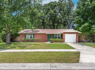 5211 Presidential St, Seffner, FL 33584