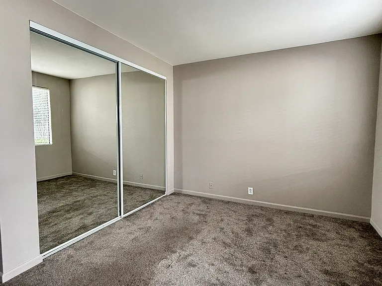 2232 River Run Dr #226-1-1 — Photo 2