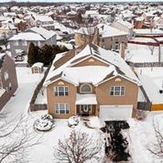 2nd image of 6405 Grassmere Ln