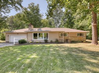 1845 Eileen Ct, Brookfield, WI 53005