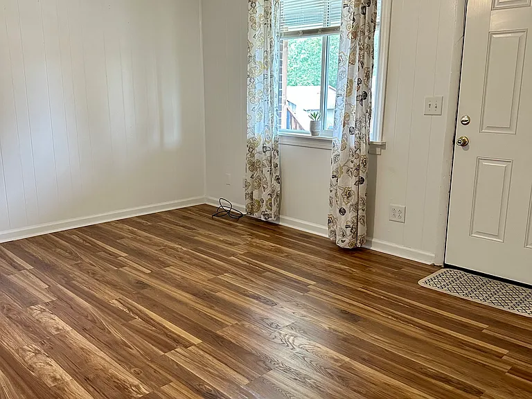 2246 Kirby Rd #3 — Photo 7