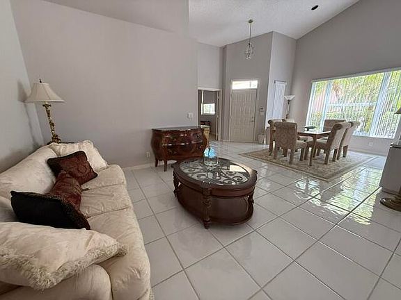 4th image of 8306 Horseshoe Bay Road