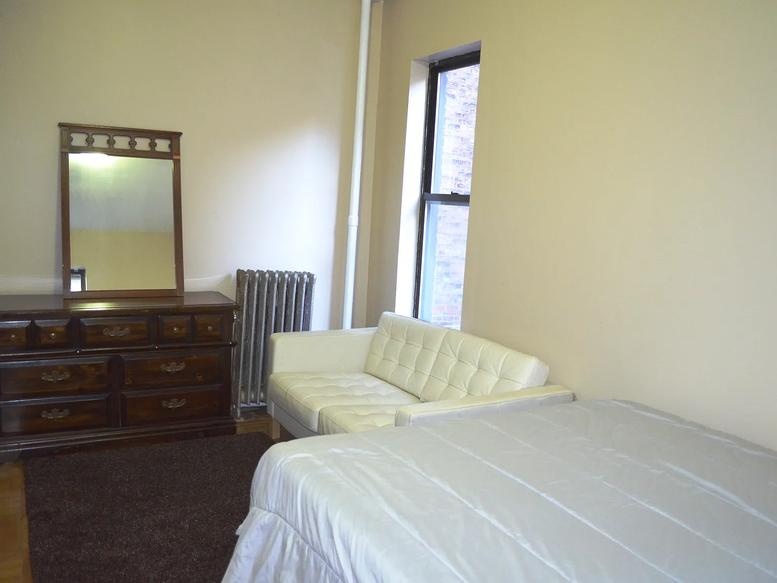 180 Claremont Avenue — Photo 2