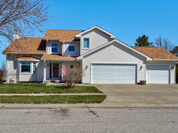 129 Christian Petersen Ave, Gilbert, IA 50105