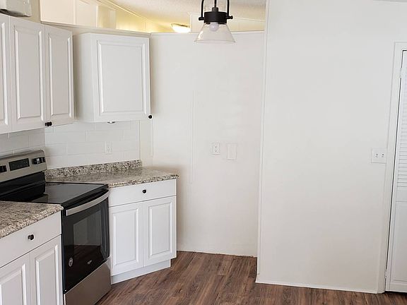 4th image of 7907 Polove Ln