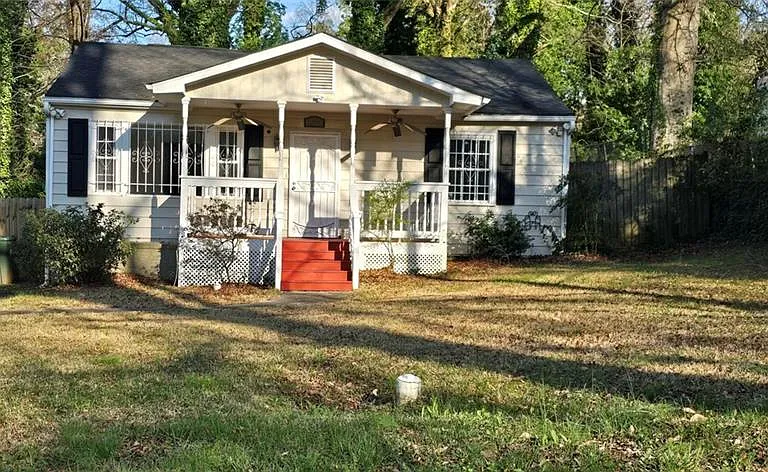 1280 Elizabeth Ave SW — Photo 1