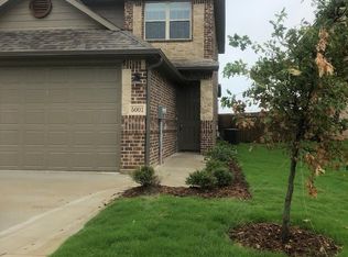 5001 Villas Dr, Sanger, TX 76266