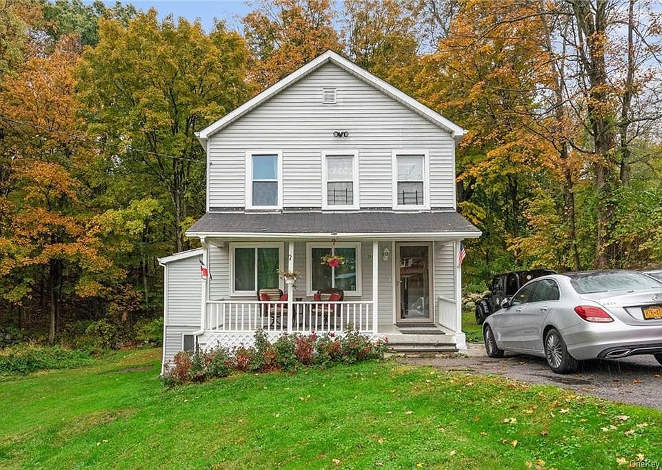 1st image of 289 Locust Ave