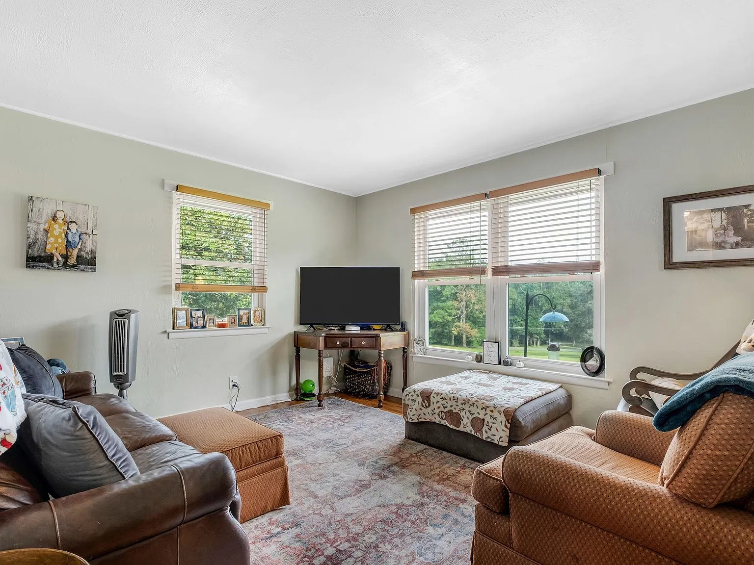 2 bed, 840 sqft, $1,300 — Photo 4