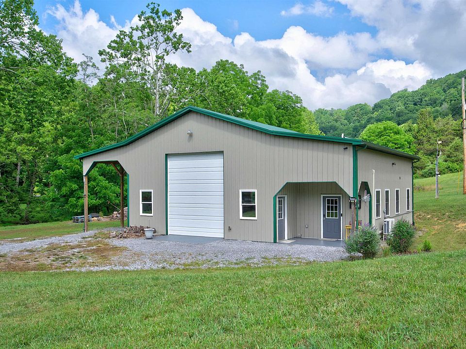 1st image of 136 Clemons Ln