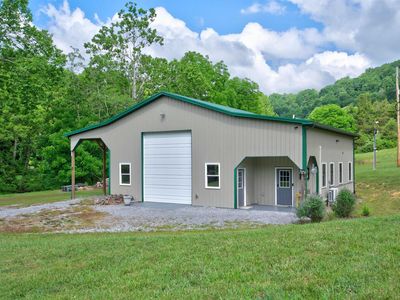 136 Clemons Ln, Pearisburg, VA, 24134