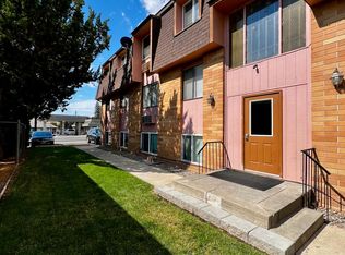 3 Level Apartment building - Selah WA, Selah, WA 98942