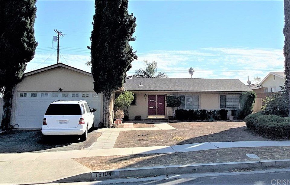 1st image of 15104 Oro Grande St