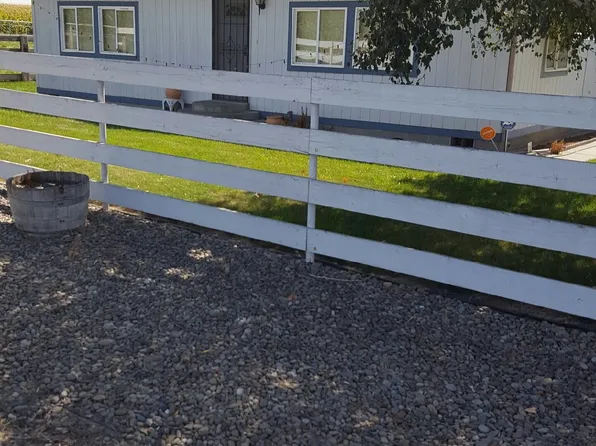 8980 Van Belle Rd, Sunnyside, WA 98944