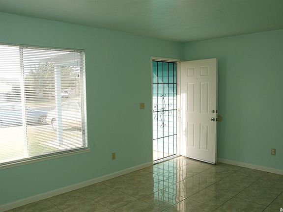 2nd image of 366 Osage Pl
