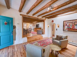 227 Artist Rd, Santa Fe, NM 87501