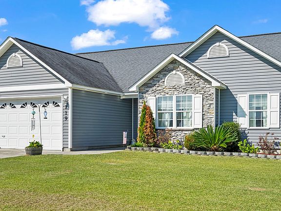 2nd image of 119 Silver Queen Ln