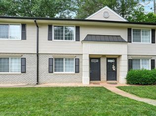 6940 Roswell Rd #17E, Sandy Springs, GA 30328