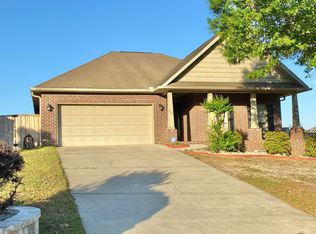 402 Wych Cir, Crestview, FL 32536