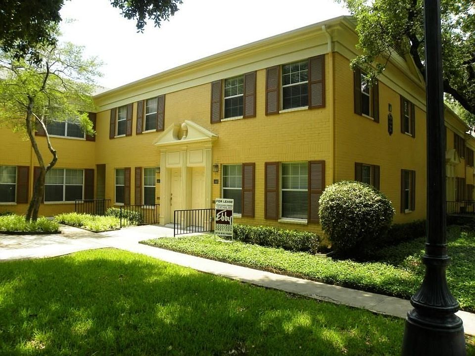 1st image of 4747 Bradford Dr #4747B