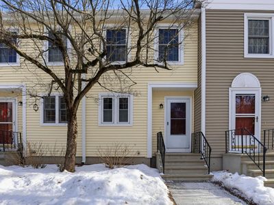 117 Fox Hollow Way, Manchester, NH, 03104
