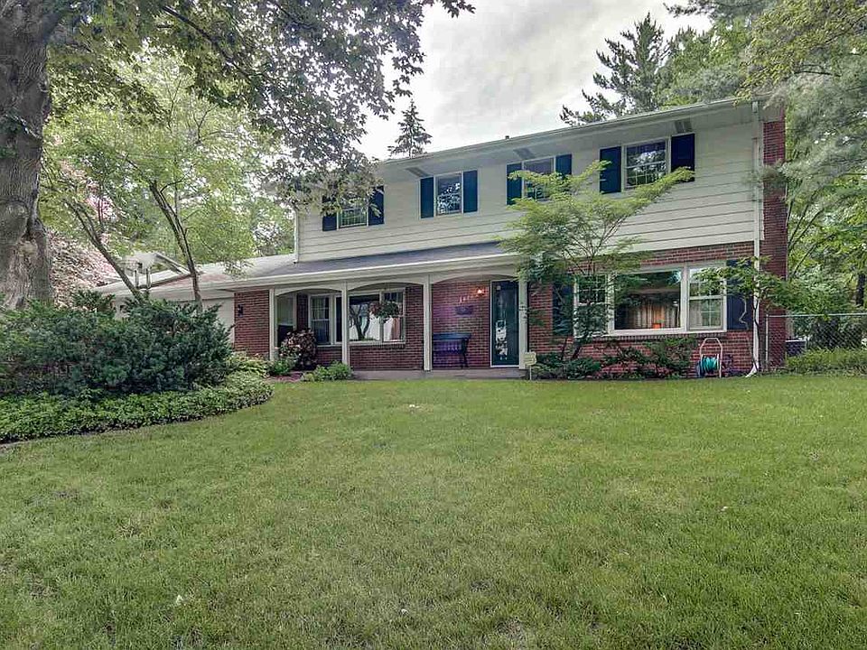 1st image of 3422 Lauderdale Ln