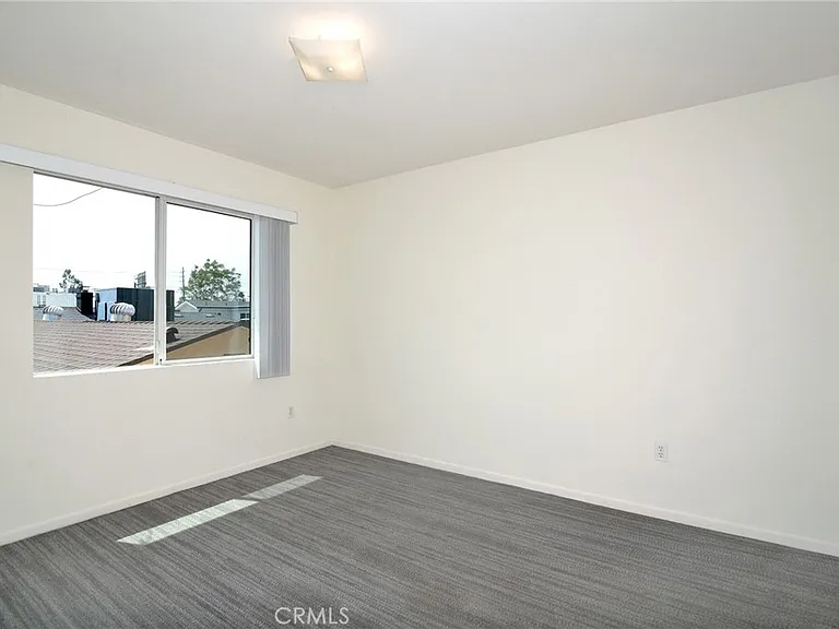 6843 Agnes Ave #2 — Photo 6