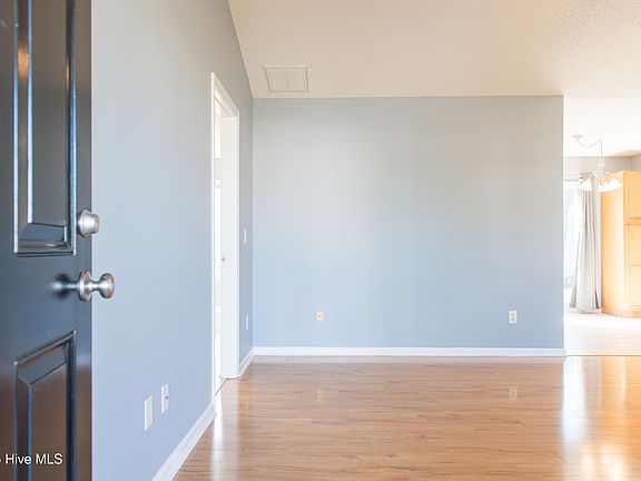 5th image of 7300 Woodhall Drive