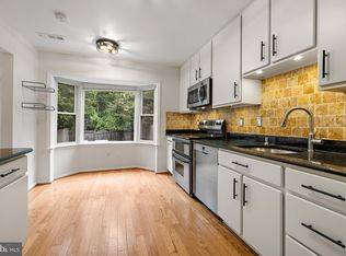 7547 Coddle Harbor Ln, Potomac, MD 20854