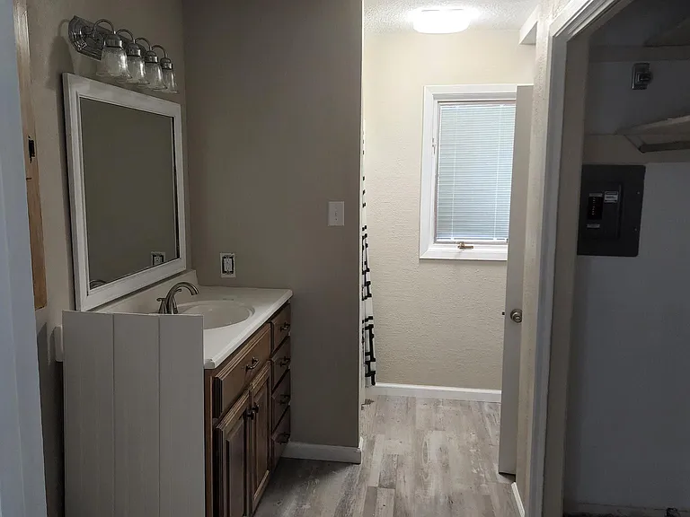 317 Oak Dr — Photo 13