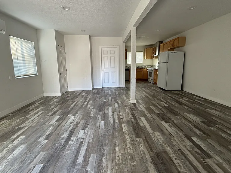 7820 Old Auburn Rd — Photo 6