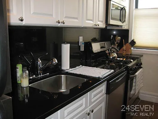 Rented by 24 7 NYC Realty Inc. | media 57