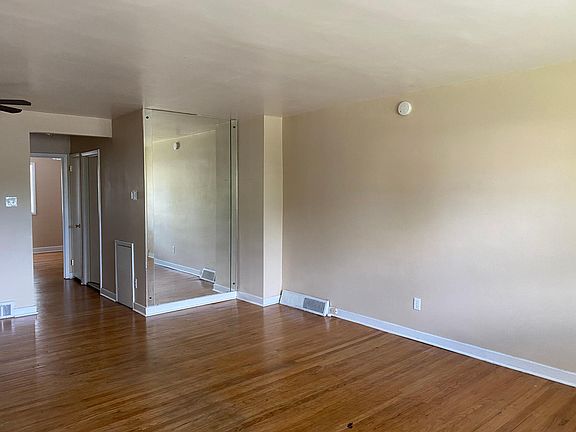 2nd image of 7305 Haverford Ave Floor 1