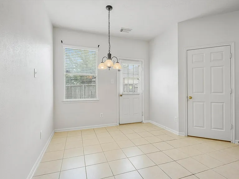 20214 Sendera Oaks Ln — Photo 12