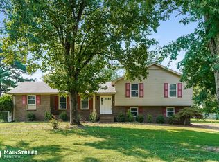 164 Lori Lee Dr, Gallatin, TN 37066