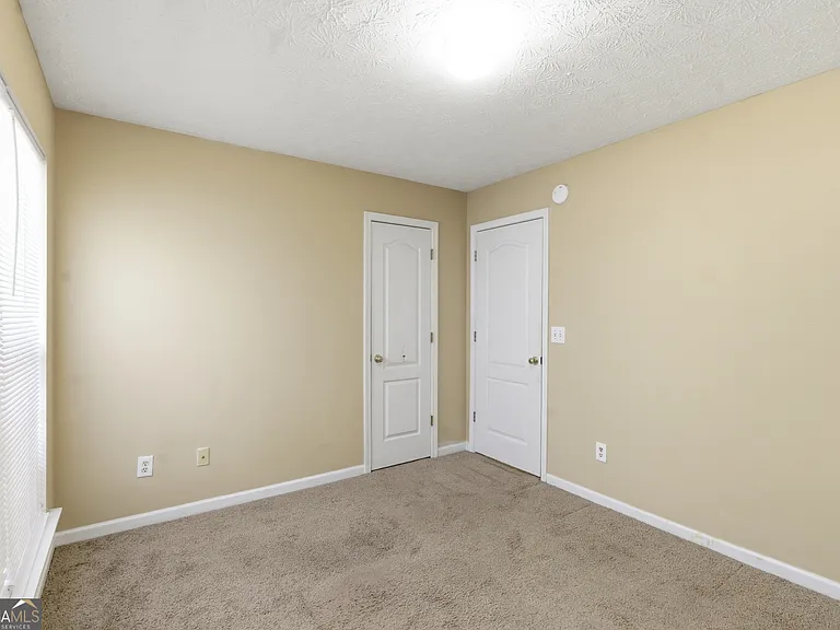 5420 Yellow Pine Dr — Photo 12