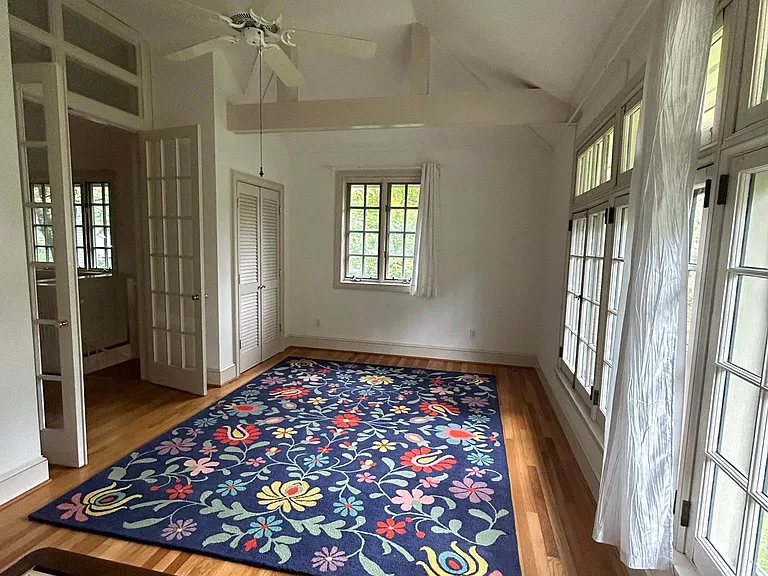 81 Spruce St NE — Photo 16