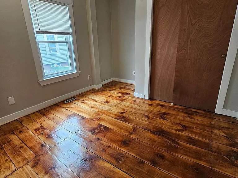 106 School St — Photo 15