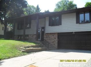 4125 Quaker Ln N, Plymouth, MN 55441