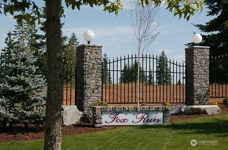 5th image of 108 Sequoia Lane