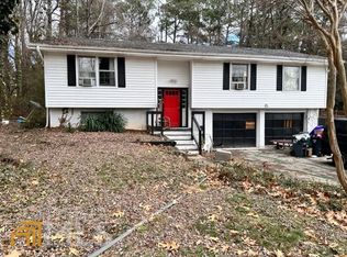 2129 Pinehurst Rd, Snellville, GA 30078