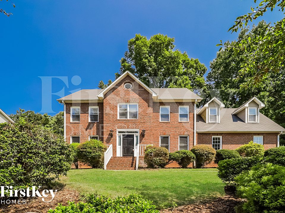 1st image of 3125 Glenshire Dr